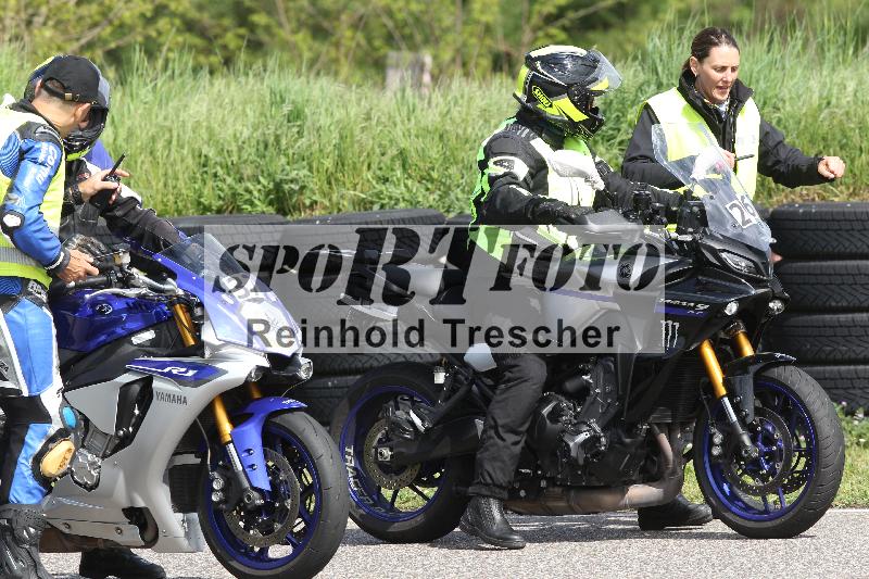 Archiv-2025/10 23.04.2025 Cornu Master School ADR/gruen-vert/26